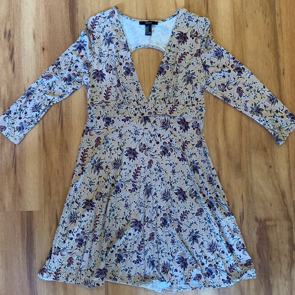 Forever 21 || Long-sleeve Patterned Dress